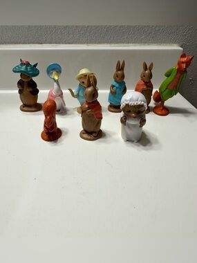 FW & Co Beatrix Potter PVC Peter Rabbit Figures / Cake Toppers